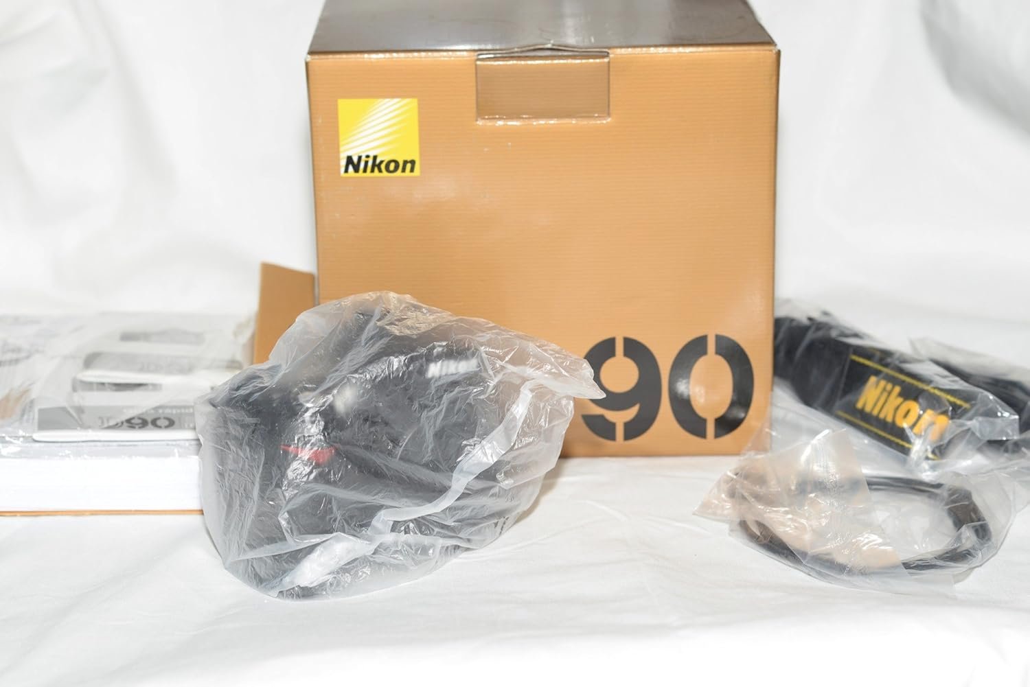 Nikon D90 DX-Format CMOS DSLR Camera (Body Only) (OLD MODEL)